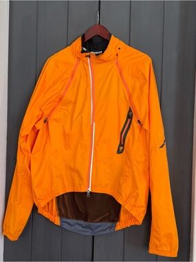 Specialized Bright Orange Men's Cycling Windbreaker Jacket